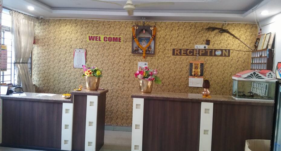 Kasturi Deluxe Lodge, Gulbarga 5